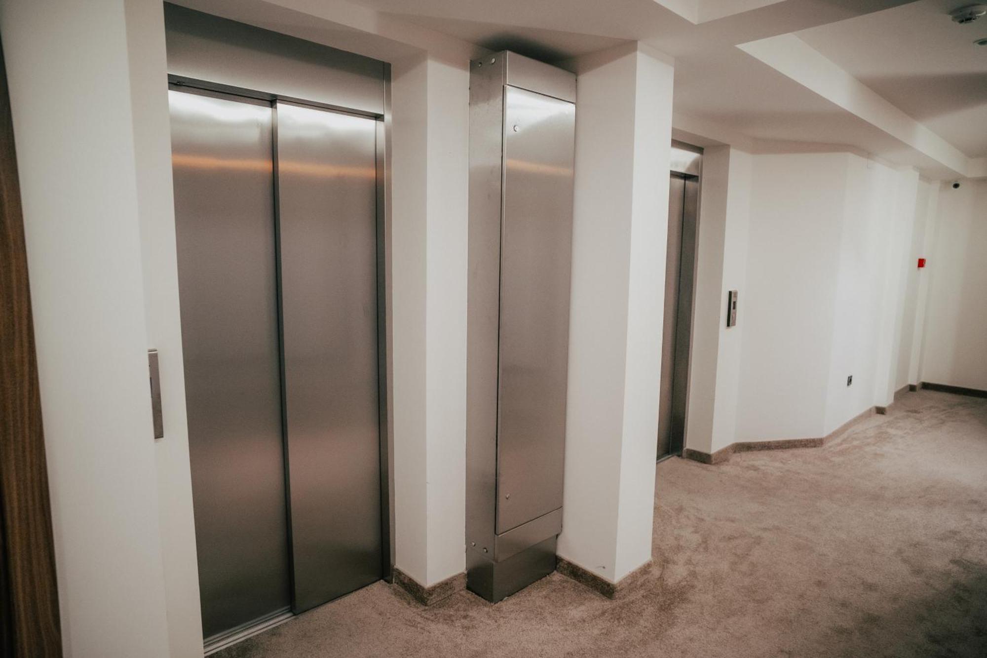 Hotel Bavka Лесковац Экстерьер фото