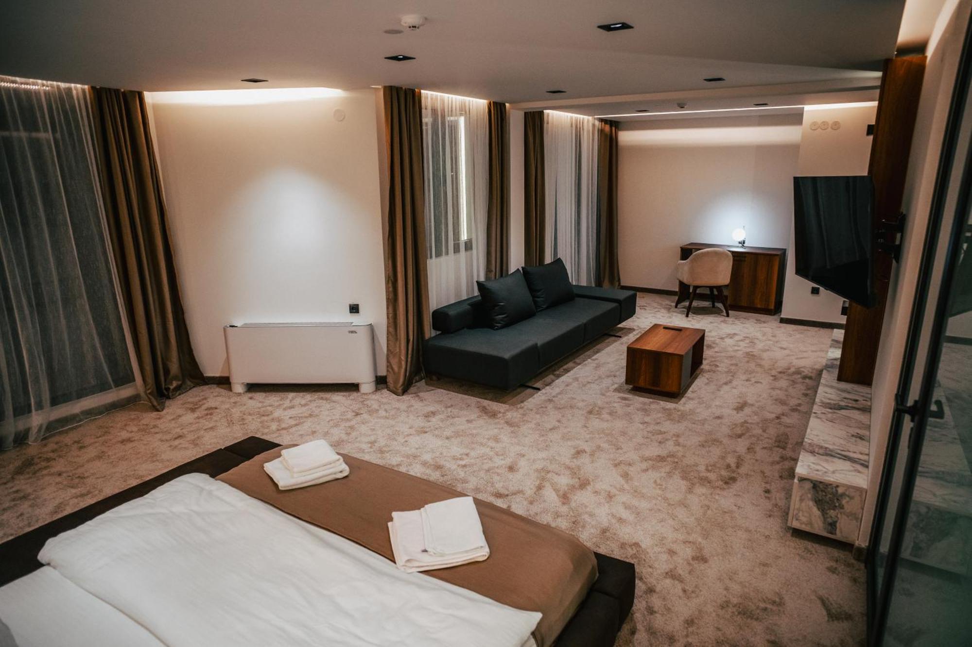 Hotel Bavka Лесковац Экстерьер фото